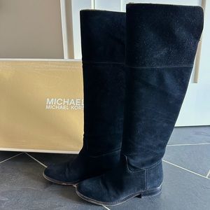 Michael Kors boots in black suede